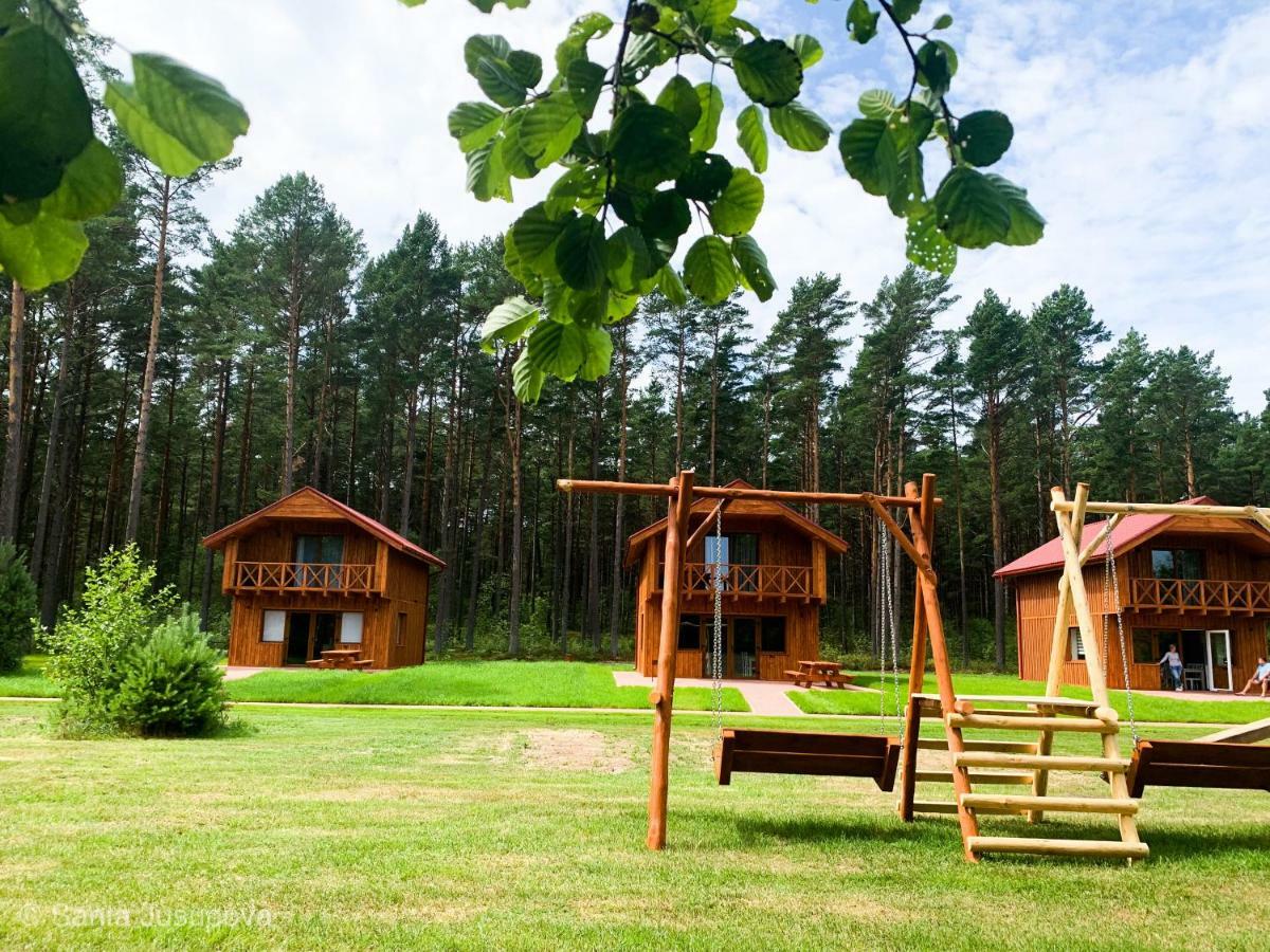 Brivdienu Maja Vilcini Bernāti Esterno foto